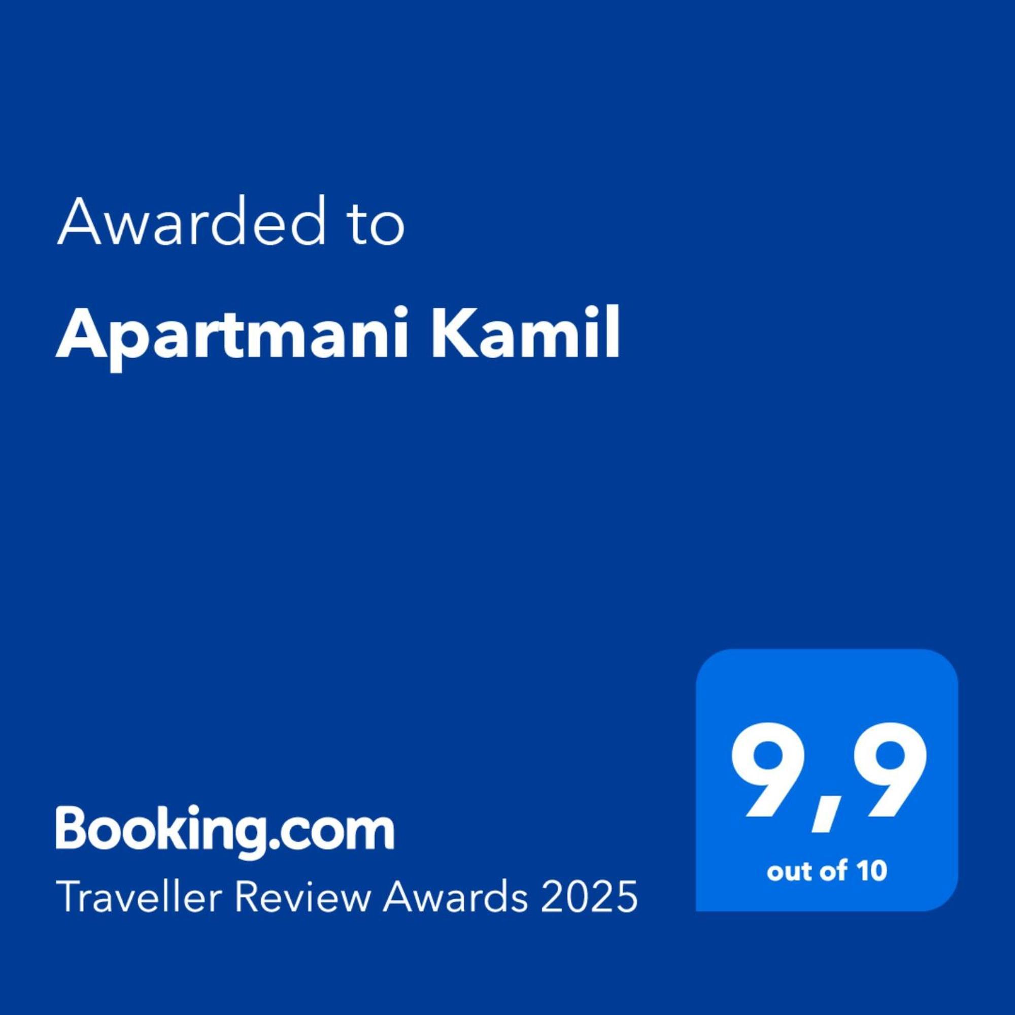 Apartmani Kamil Марина Экстерьер фото